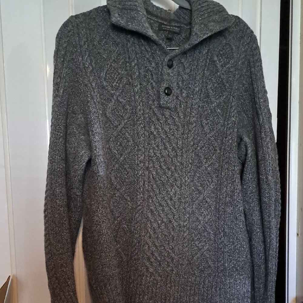 Banana Republic Sweater